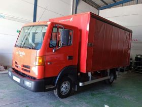 Nissan Atleon Botellero