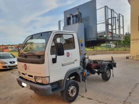 Nissan Cabstar Plataforma Tijera